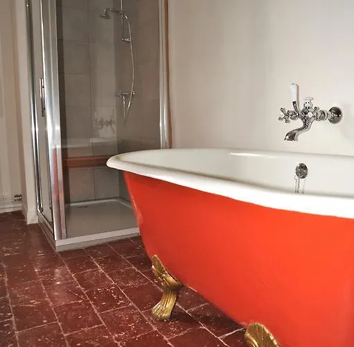 Domaine De Ceyrac Bed & Breakfast Conqueyrac
